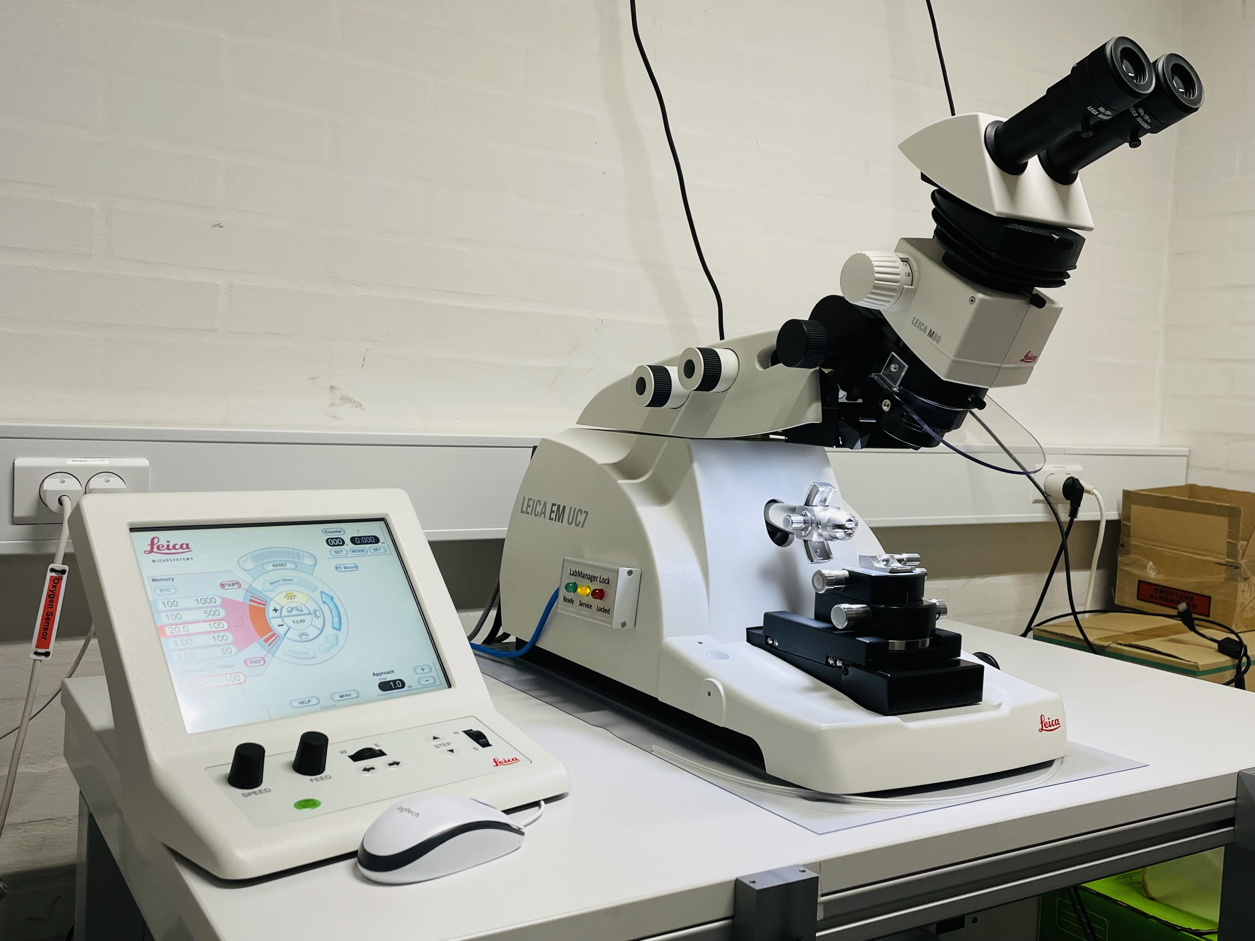 Uc7 Pattern Leica EM UC7 Ultramicrotome – Danish BioImaging Network